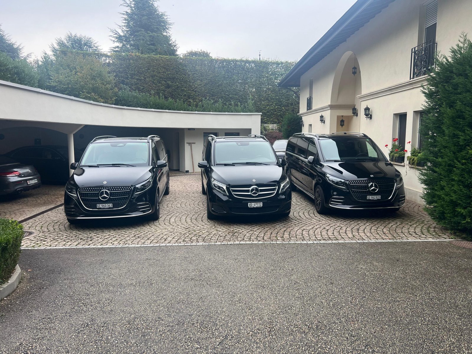 WhatsApp Image 2024-10-21 à 19.59.06_db22ce71